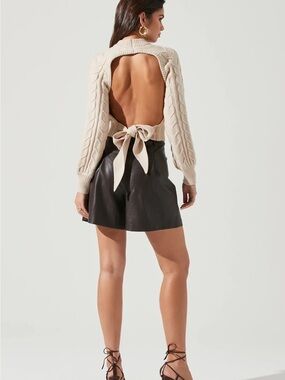 ASTR Inez Cable Knit Open Back Sweater in Cream Tie Back Knit Top